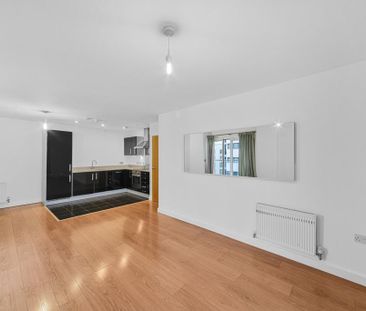 3 bedroom apartment to rent - Photo 3