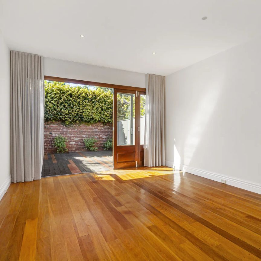 Perfectly Positioned Two Bedroom House - Photo 1