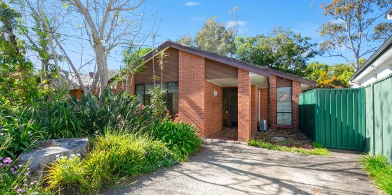 Single level three bedroom family home in ideal location! - Photo 3