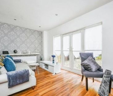 Hawthorne Drive, Kirkby, L33 8WW - Photo 1