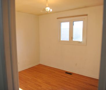 For Lease - 1618 Corkstone Glade Unit# Upper, Mississauga, Ontario - Photo 2