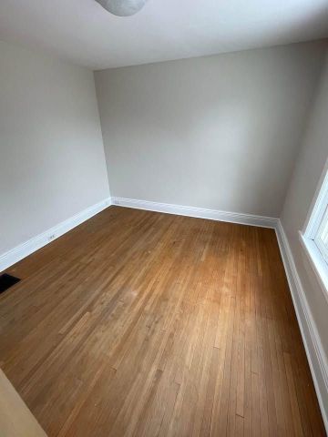 For Lease - 23.5 Chestnut Street Unit# 2, St. Thomas, Ontario - Photo 2
