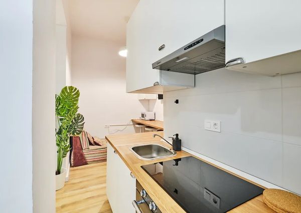 Carrer de la Mercè, Barcelona, Catalonia 08002