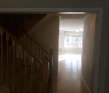 For Lease - 47 lothbury Drive, Brampton, Ontario - Photo 1