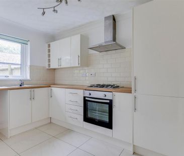 2 bedroom apartment to rent - Photo 5