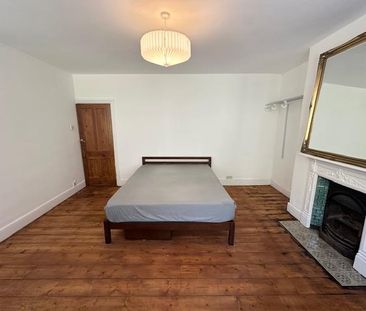 3 bedroom terraced house to rent - Photo 6
