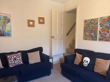 2 Bed Terraced House, Noster Street, LS11 - Photo 2