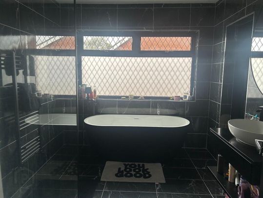 21 Prospect Gardens, Carrickfergus, BT38 8QX - Photo 1