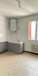 Location Appartement 3 pièces 61m² - Photo 3