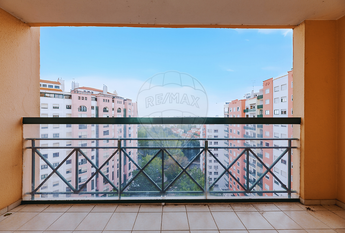 Apartamento T4 em Lisboa