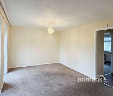 Northcote Road, Ash Vale, Aldershot, Surrey, GU12 - Photo 3