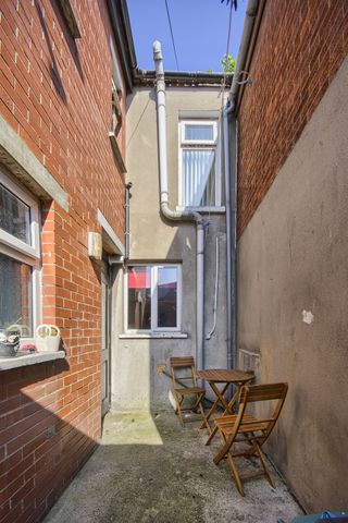 132 Balfour Avenue, Belfast, BT7 2EW - Photo 5