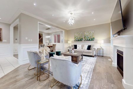 Detached Home For Lease | W9031533 - Photo 3