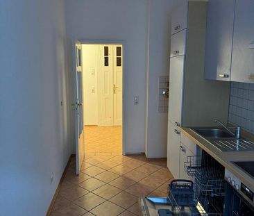 SCHÖNER BALKON / TOP LAGE / BLICK INS GRÜNE / ZENTRAL - Photo 6