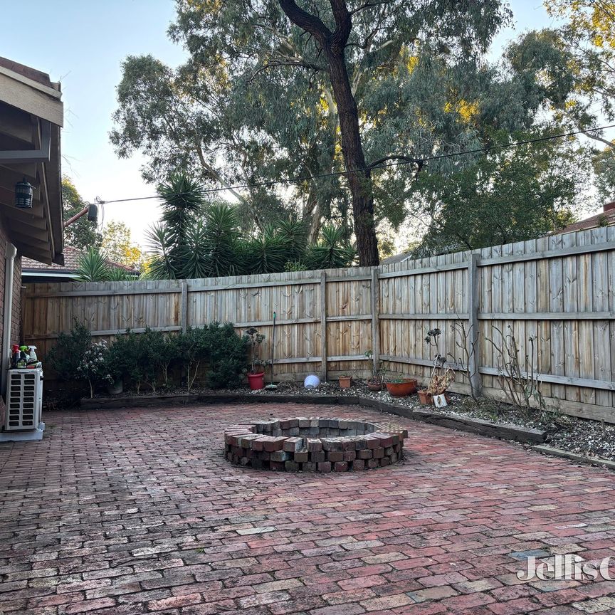 1/26 Fernside Avenue, Briar Hill - Photo 1