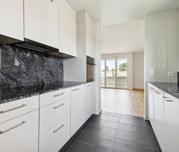 4.5 Zimmer, 99 m², 6. Stock - Photo 4