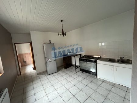 Maison 2 pièces à Penin - Photo 2