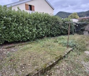 Location Appartement à ST HILAIRE DU ROSIER - Photo 1