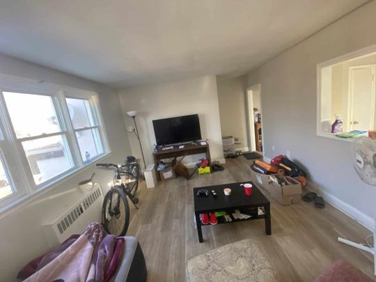 275 Helen St, Unit 4, Kingston, ON - Photo 1