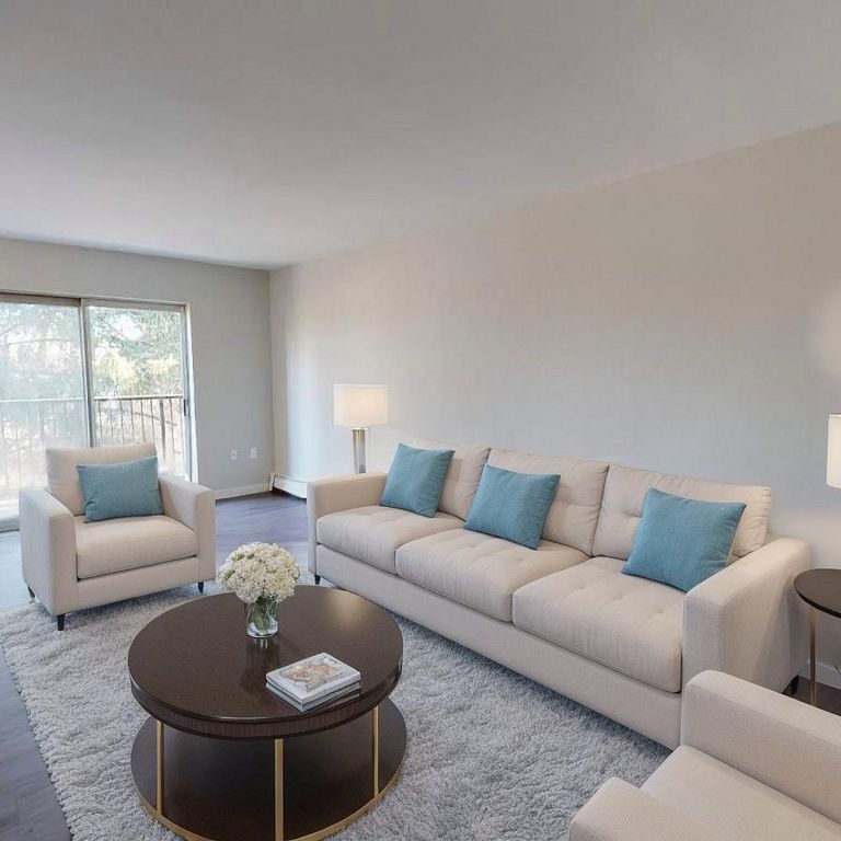 Two Bedroom Apartment - Photo 1
