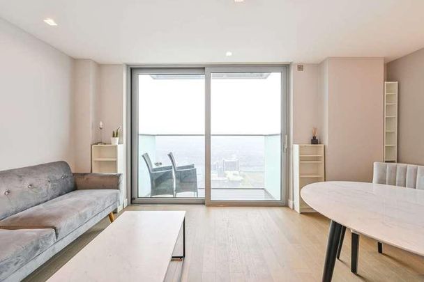 Pan Peninsula, Canary Wharf, E14 - Photo 1