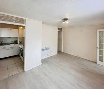 1 bedroom ground floor maisonette to rent - Photo 4