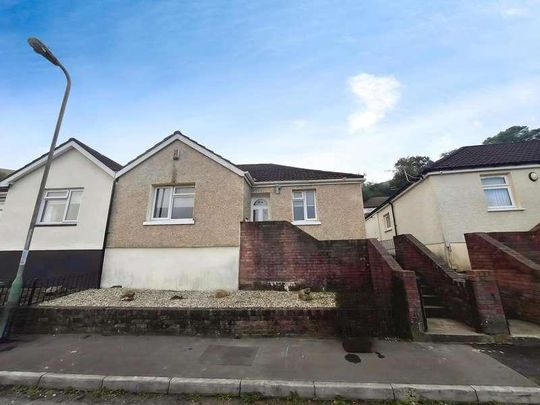 Cefn Ilan Road, Abertridwr, Caerphilly, CF83 - Photo 1