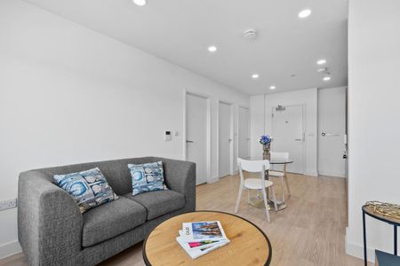 1 bedroom flat to rent - Photo 2