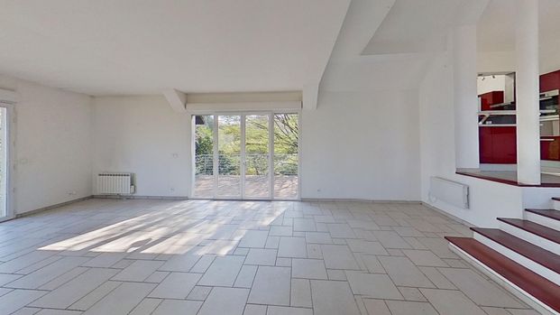 Location Maison 7 pièces 180m² - Photo 1