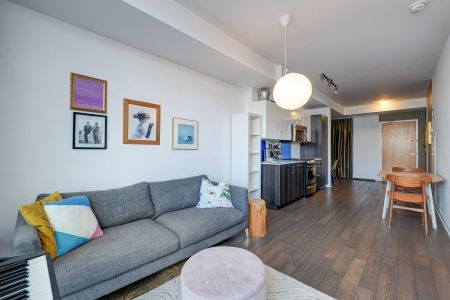 For Lease - 36 Howard Park Avenue Unit# 410, Toronto, Ontario - Photo 4