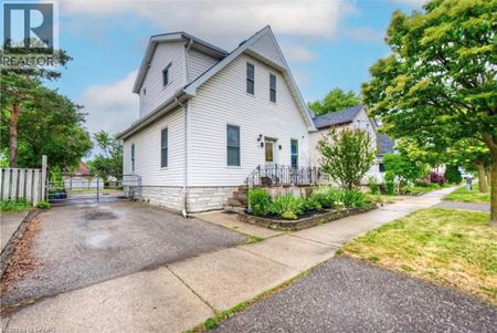 10 BRUCE Street, Brantford, Ontario, N3R1E2 - Photo 5