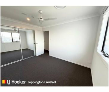 MODERN DOUBLE STOREY LIVING AT ITS FINEST - Photo 4