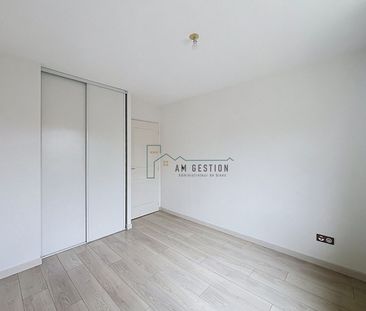 Location Maison 5 pièces 115m² - Photo 4