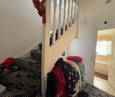 4 bedroom semi-detached house to rent - Photo 1