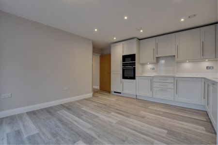 1 bedroom apartment to rent - Photo 2