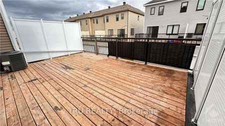 For Lease - 1694 Maple Grove Road, Stittsville - Munster - Richmond, Ontario - Photo 5