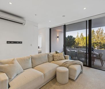 Resort-Style Riverside Living in the Heart of Hamilton with Pool, G... - Photo 5