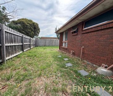 Neat, Private & Well Positioned - Photo 5