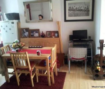 2 bedroom property to rent in London - Photo 2