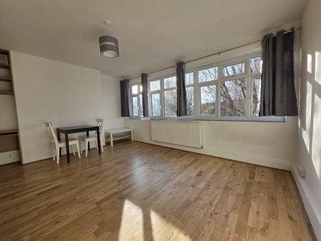 Harling Court, Burns Road, London, SW11, Property for rent - Photo 3