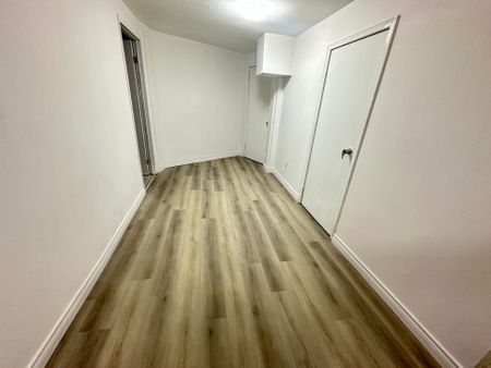 For Lease - 4211 Murray Hill Crescent, Mississauga, Ontario - Photo 5