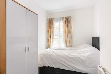 3 Bed Terraced House, Burley Lodge Terrace, LS6 - Photo 4