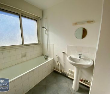 Location Appartement 2 pièces 43m² JOUE LES TOURS 37300 - Photo 6