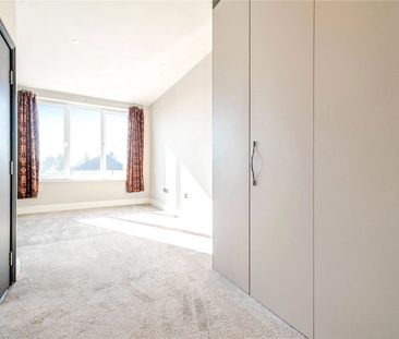 Rowantree Road, EN2, Enfield - Photo 2