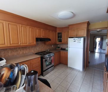 For Lease - 324 Winfield Terrace Unit# Main+2nd Floor, Mississauga,... - Photo 6