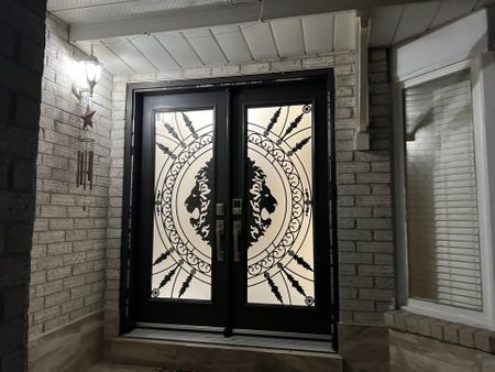 For Lease - 14 Songsparrow Drive, Brampton, Ontario - Photo 4