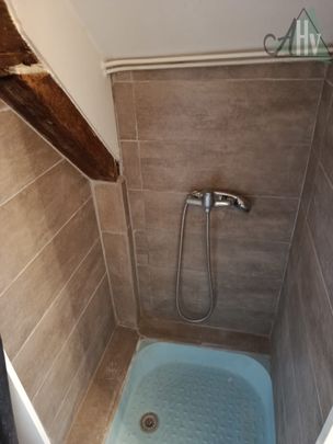 Location Appartement 2 pièces 13m² TROYES 10000 - Photo 1
