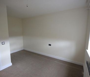 3 bedroom detached house to rent - Photo 6