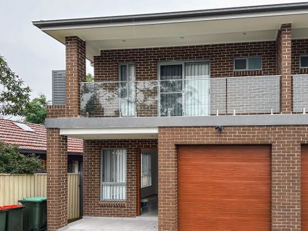 Contemporary New Duplex Offering Comfort, Style & Convenience - Photo 5
