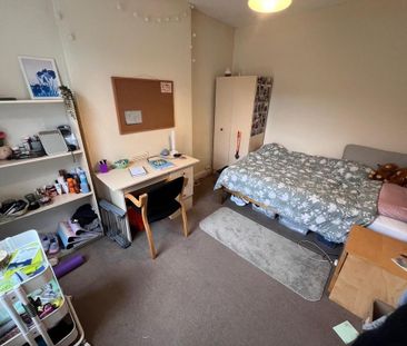 6 bedroom private hall to rent - Photo 4